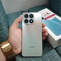 Honor 8xaمثل نو/بسیار زیباباامکانات بالا/چکی و نقد|موبایل|رشت, گلسار|دیوار