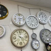 ساعت دیواری با طرح های متنوع