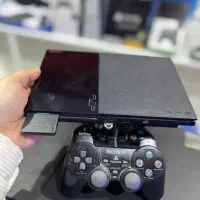 پلی استیشن ۲ کپیخورشده/دو دسته بهمراه فلش بازی