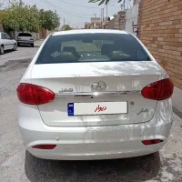 جک J4 کارمندی