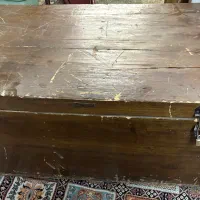 صندوق چوبی قدیمی