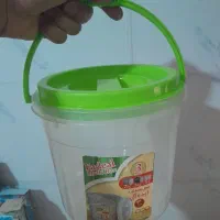 سطل‌پلاستیکی
