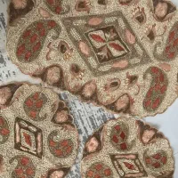 رومیزی پولک دوزی