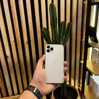 اپل iPhone 11 Pro با حافظهٔ ۲۵۶ گیگابایت