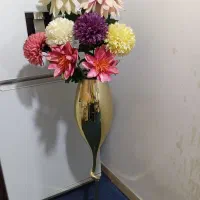 گل و گلدان مصنوعی