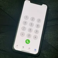 اپل iPhone X با حافظهٔ ۶۴ گیگابایت