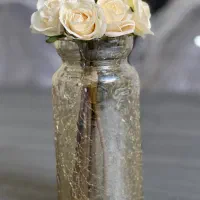 گلدون گل مصنوعی و اکسسوری