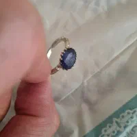 انگشتر نقره با سنگ یاقوت کبود