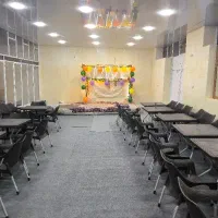 سالن اجاره ای جهت عقد و عروسی در خیابان 45 متری|اجارهٔ کوتاهمدت ویلا و باغ|خمینیشهر, |دیوار