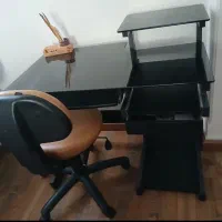 میزکامپیوتر باصندلی فروخته میشود