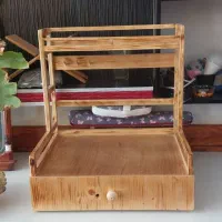 استند چوبی