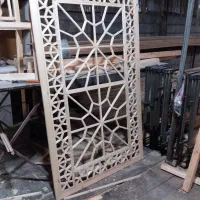 ساخت انواع مصنوعات چوبی