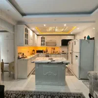 آپارتمان سند تک برگ، سالن بزرگ،خوش فی