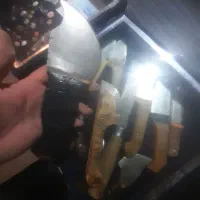 چاقو قدیمی|کلکسیون اشیاء عتیقه|شاهین‌شهر, خانه کارگر|دیوار