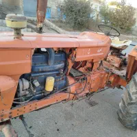 تراکتور رومانی با گاو آهن رومانی|خودرو سنگین|سراب, |دیوار