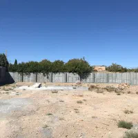 زمین دیوار کشی مسکونی با پروانه ساخت|فروش زمین و ملک کلنگی|مبارکه, |دیوار