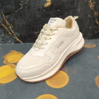 کتونی پارسیس اسپرت پانو //