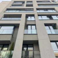 ۱۲۵ متر آپارتمان ، بر خیابان