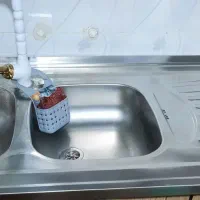 کابینت سینک هود گاز در حد نو|آب‌چکان و نظم‌دهنده ظروف|لالجین, |دیوار