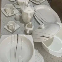 ظروف چینی نو و بدون استفاده