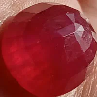 یاقوت معدنی