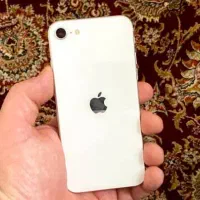 معاوضه iphone se2020 64gb