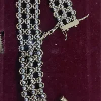 دستبند طلا|جواهرات|اصفهان, باغ دریاچه|دیوار