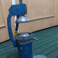 ابمیوه گیری دستی