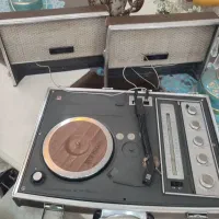 رادیو گرام سامسونتی ژاپنی|کلکسیون اشیاء عتیقه|اصفهان, باغ زرشک|دیوار