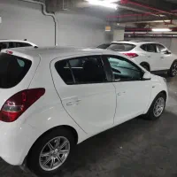 هیوندای i20 وارداتی آخر  ۲۰۱۱ معاوضه با بالاتر|خودرو سواری و وانت|تهران, شهرک غرب|دیوار