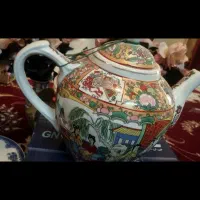 ست قوری و جای گل قدیمی