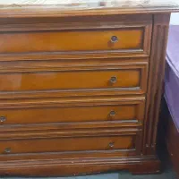 ۱عدد دراور ۴ کشو ۲ عدد دراور  دو کشو