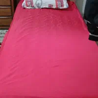 تخت خواب جوان