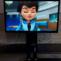 تلویزیون ال ای دی ۳۲ اینچ|تلویزیون و پروژکتور|قم, علی آباد سعدگان|دیوار