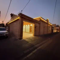 ویلایی شیک بین فلکه اول و دوم  لوکس ۱۷۰متری