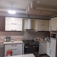 خانمی مجرد جهت آشپزی برای زوج پزشک
