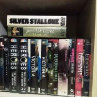 فروش کلی آرشیو منحصر به فرد فیلم و سریال|حراج|تهران, نارمک|دیوار