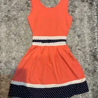 پیراهن دخترانه