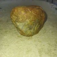 سنگ قیمتی یک عدد سنگ قیمتی تقریباً به وزن ی|کلکسیون اشیاء عتیقه|ارومیه, |دیوار