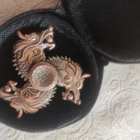 اسپینر|کلکسیون اشیاء عتیقه|صدرا-فارس, فاز ۱|دیوار