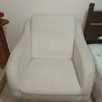 مبل راحتی تختخواب شو به همراه دو مبل تک راحتی|مبلمان خانگی و میز عسلی|تهران, تهران پارس|دیوار