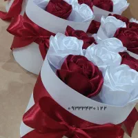 باکس گل دسته گل روبانی|گل مصنوعی|یزد, |دیوار