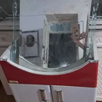 دستشوره با اینه حمام