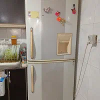 فروش یخچال دو درب یخچال بالا و فریزر پایین