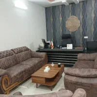 جذب مشاور خانم دراملاک