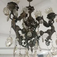 لوستر برنجی و دیوار کوب