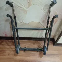 واکر چرخ دار