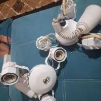 لوستر سه شاخه|لوستر و چراغ آویز|اهواز, شهرک دانشگاه|دیوار