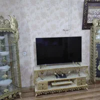 بوفه، ساعت، میزتلویزیون