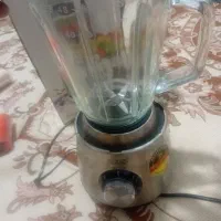 آب میوه گیری و آسیاب فقط یک قطقش سوخته ۷۰۰تومن